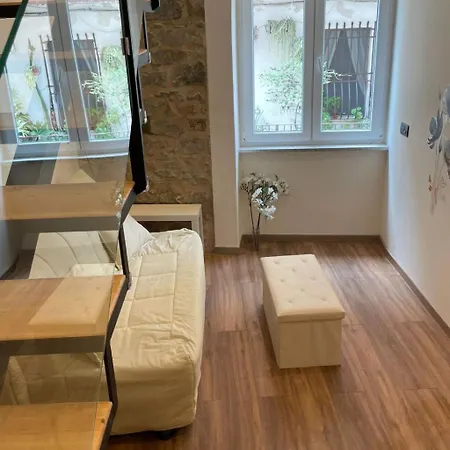 'irda Style House By Interhome Camerota